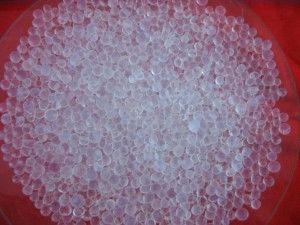 Glass Like Industrial Silica Gel Granules 2 - 4mm For Moisture Adsorption